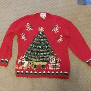 Cute red Christmas sweater sz S
